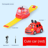 Titta på fjärrkontroll bil med lätt leksak